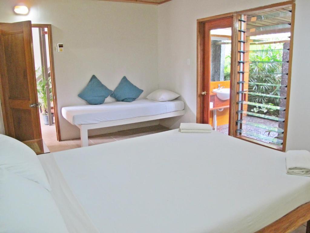 Beachouse Resort Наматакула Номер фото
